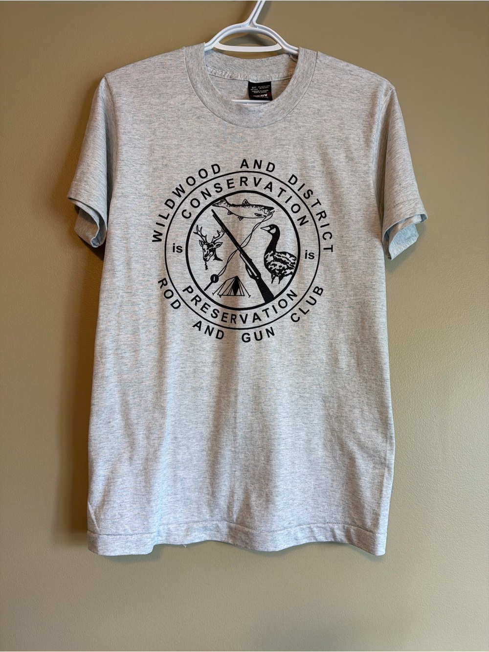 Vintage 90’s Single Stitch Wildlife and District Conservation Gun ClubTee